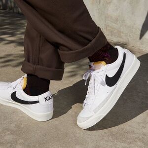 Nike Blazer 77’ Vintage Classic White and Black Low Tops